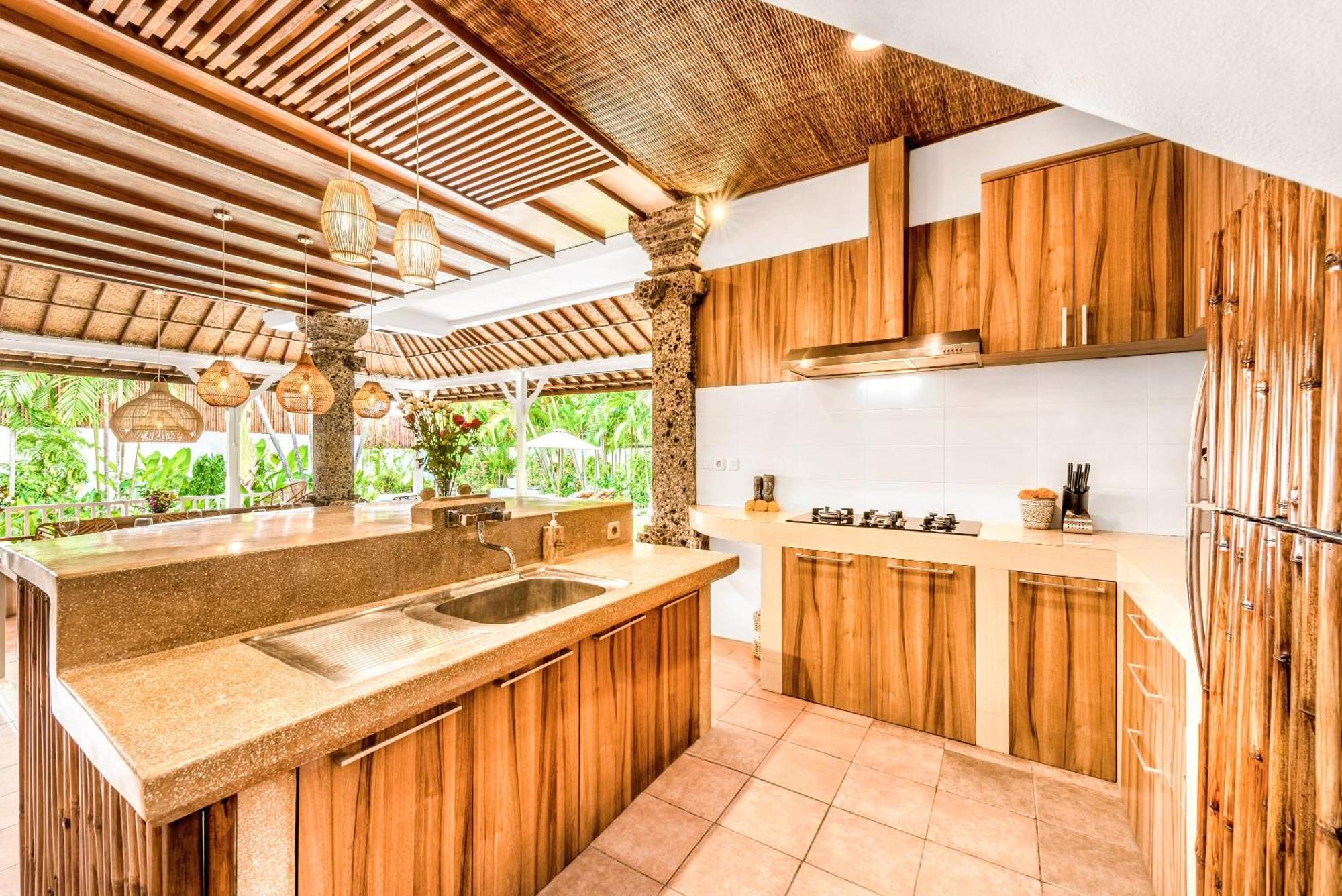 Berlin - Private 6 Bdr In With Pool And Garden